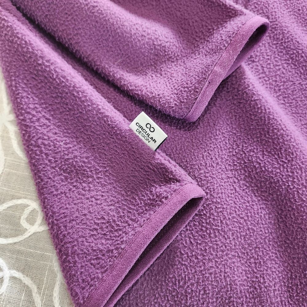 The North Face Half Zip Front Polartec Pullover Sweater - Picture 11 of 14